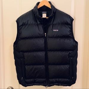 L Black Patagonia down vest